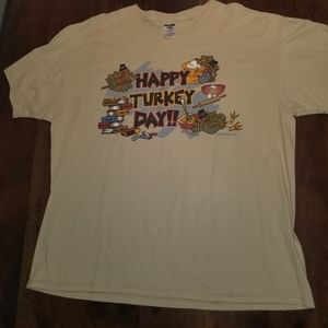 "Happy Turkey Day" Tee
